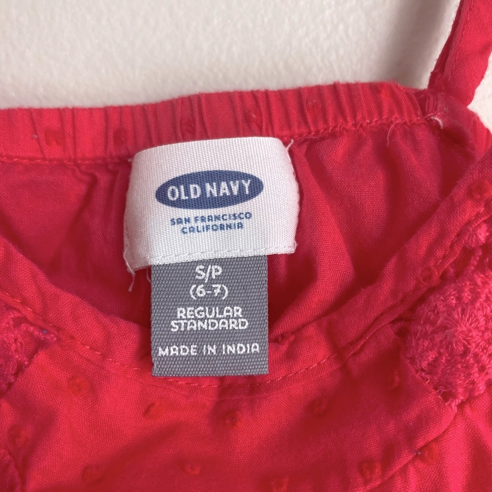 Girls size 6-7 red Old Navy top